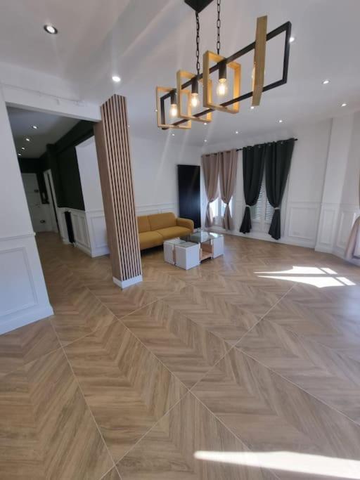 Location Appartement Beauvais Exterior photo